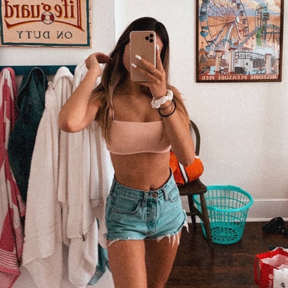 Meet your Posher, Sophia - Picture 1 of 1